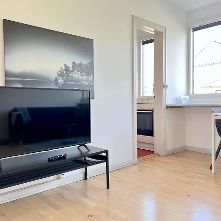 Studio In Glostrup, Hovedvejen 70, Appartement *