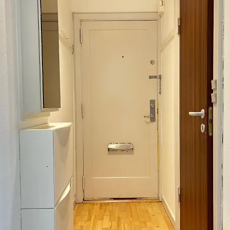 Studio In Glostrup, Hovedvejen 70, Appartement Glostrup
